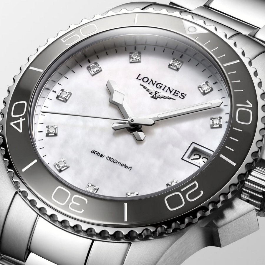 Đồng Hồ Longines Hydroconquest Nữ 32mm Xám